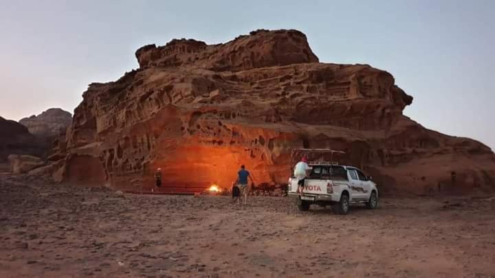 Wadi Rum Desert Heart Camp Buitenkant foto