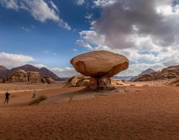 Wadi Rum Desert Heart Camp Buitenkant foto